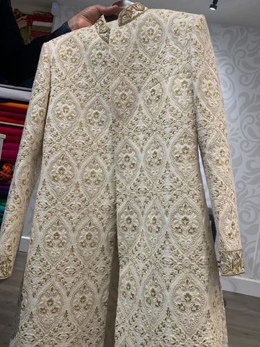 embroidered mens sherwani