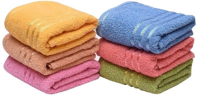 Plain Cotton Hand Towel, Feature : Strong Stitching, Softness, Easily Washable