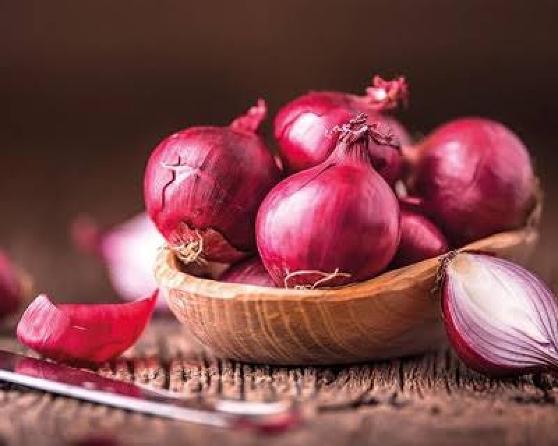 Onions, Shelf Life : 6 month
