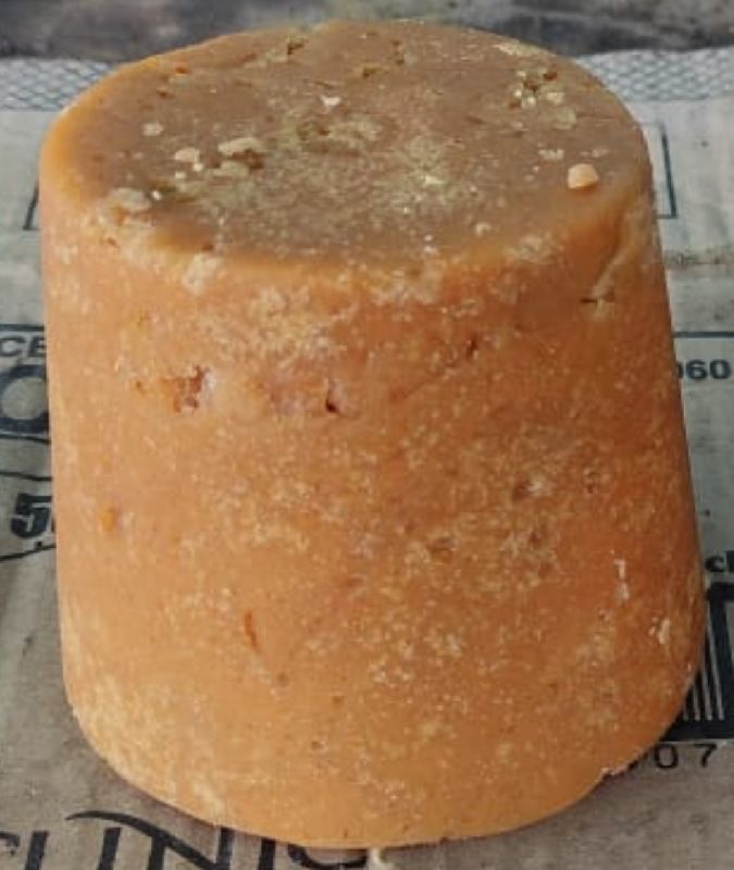 solid jaggery