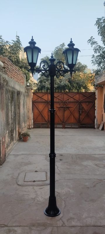 Cast Iron Garden Light Pole, Color : Brown, Grey at Rs 10,000 / Piece ...