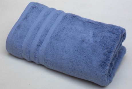 Zetmed Plain Egyptian Cotton Towels, Size : 75x145 Cms