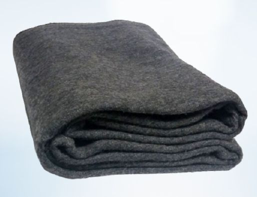 Black 1600 - 2000 grams Plain Raised Woolen Blanket, Technics : Machine Made
