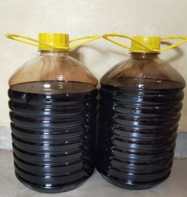  Phynile black phenyl, Size : 5 liter