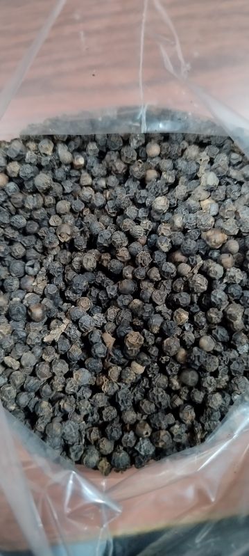 Organic Black Pepper, Form : Seeds