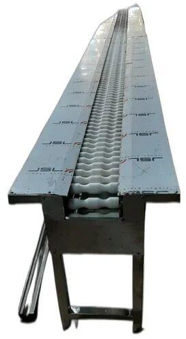 Industrial Conveyor, Capacity:150 Kg per feet