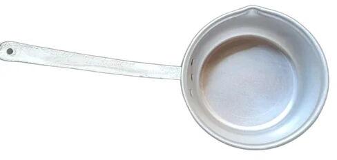 Silver Round Aluminium Saucepan, for Restaurant, Size : 12 to 18 inch