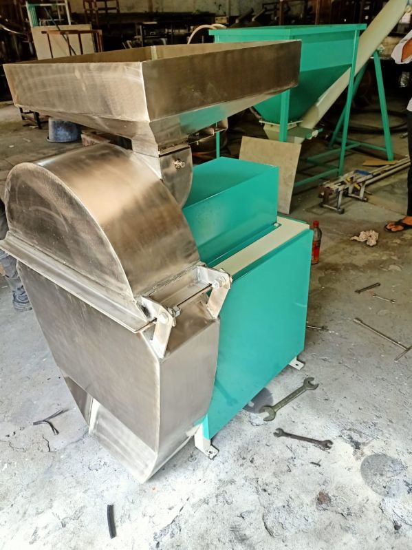 Detergent Powder Pulverizer Machine