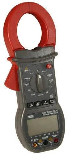 Digital Clamp Meter