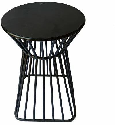 Polished Iron Garden Stool, For Shop, Restaurants, Office, Home, Feature : Stylish, Quality Tested