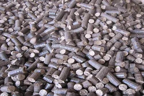 Natural Hard Wooden Agro Waste Briquette, for Boiler, Packaging Type : Jute Bags