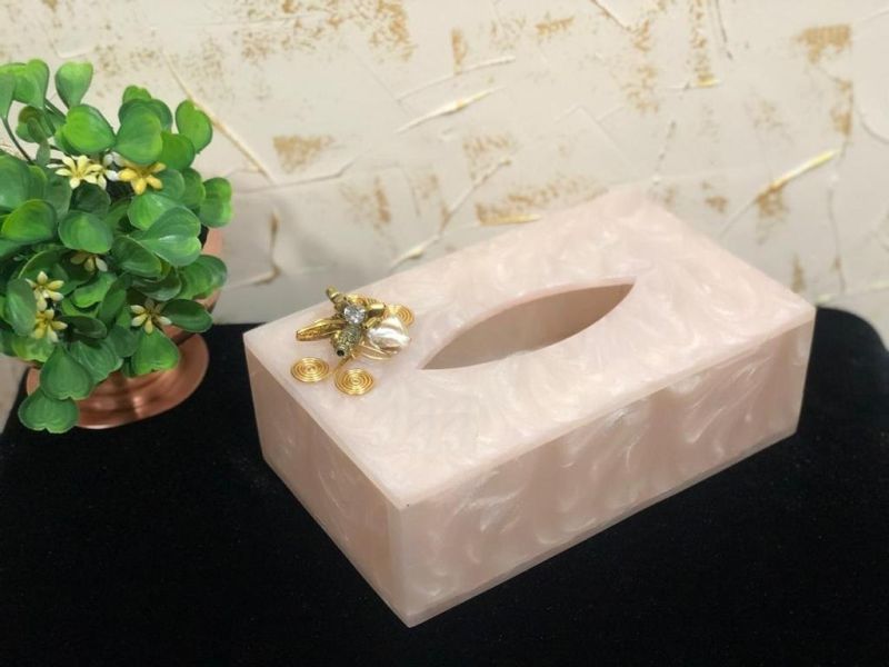Polished Resin Tissue Box, for Hotel, Home Restaurant, Feature : Crack Proof, Fine Finish, Light Weight