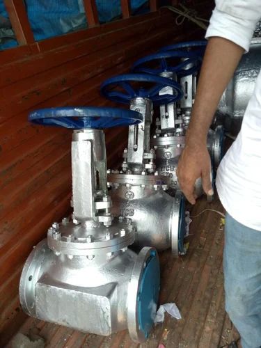 Polished Cast Iron WCB L&T Globe Valve, for Water Fitting, Specialities : Non Breakable, Durable