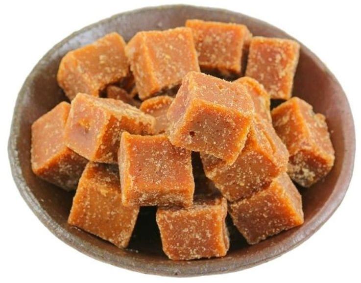 Brownish Square Sugarcane Jaggery Cubes, for Tea, Sweets, Medicines, Style : Dried