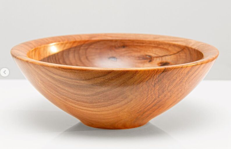 wood salad bowl