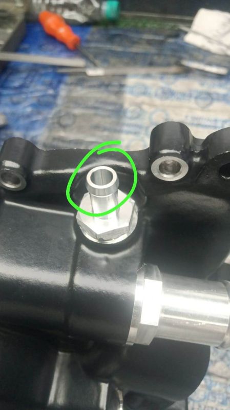 Aluminium adapter bolt