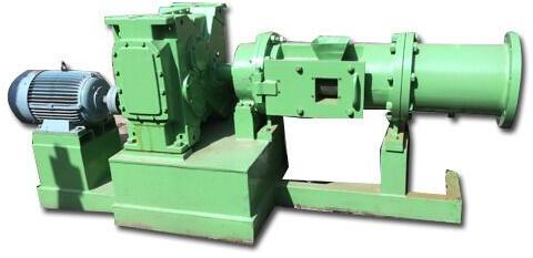 Used Hot Feed Rubber Extruder Machine