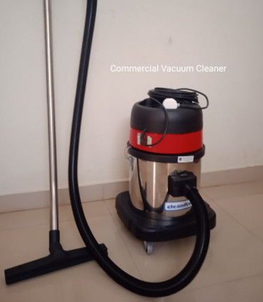 Automatic Electric Industrial Vacuum Cleaner