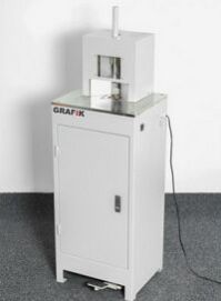 Grafik Corner Cutter C700