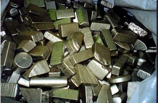 Ferro titanium scrap, Color : Gray