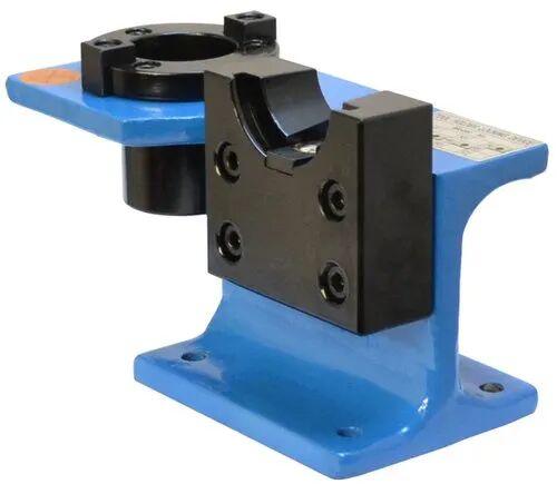 CASTING TOOL CLAMPING FIXTURE