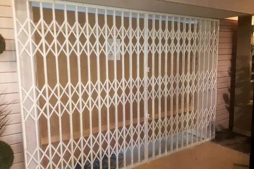 SS Collapsible Gate, Width : Customized