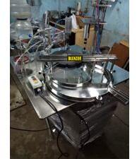 Stainless Steel Roll-On Filling Machine, for Perfumes, Attars, Dimension (LxWxH) : 1800mmL x1200mmW x 1500mmH