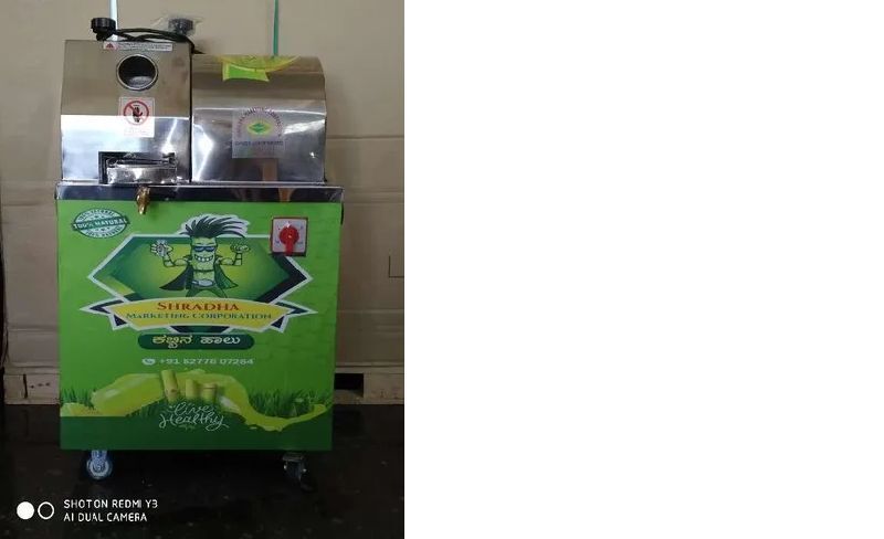 Semi-Automatic Sugarcane Juice Machine, for Commercial, Capacity : 50 Kg/hr