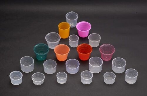 Plastic Pharmaceutical Measuring Cup