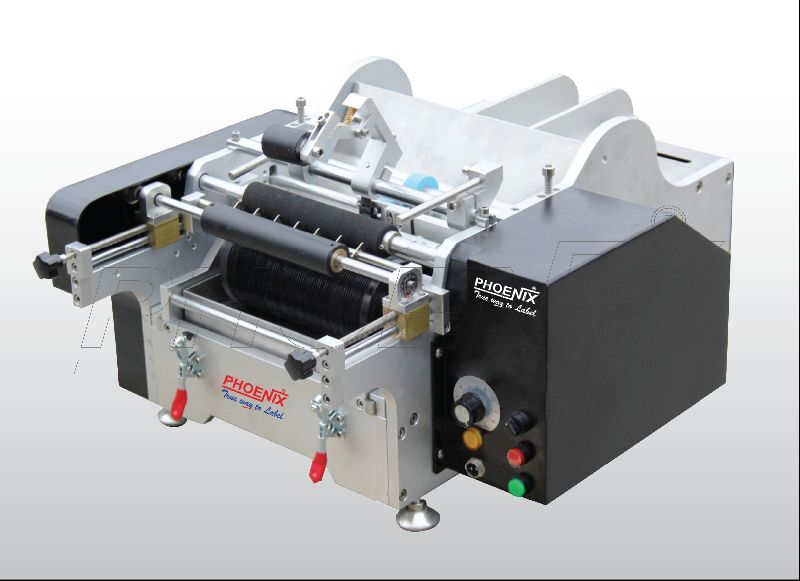 Semi Automatic Tabletop Wet Glue Labeling Machine