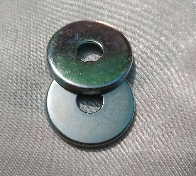 Zinc Plating Metal Bottom Washer, for Automobiles, Automotive Industry, Fittings, Size : 30-45mm
