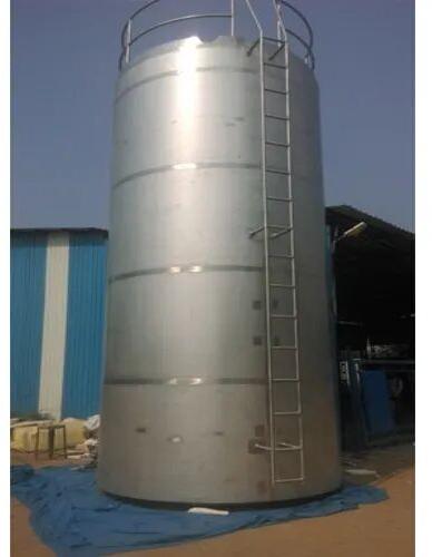 Stainless Steel Milk Storage Tank, Capacity : 2500 litres/hr