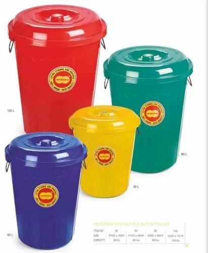 Cylindrical Plastic Bucket, Color : Green