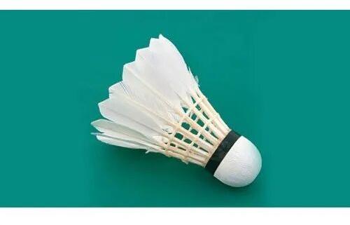 4.5g badminton shuttlecock, Packaging Size : 12 Pcs