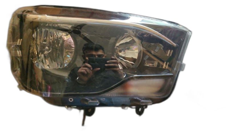 Mahindra Headlamp LH