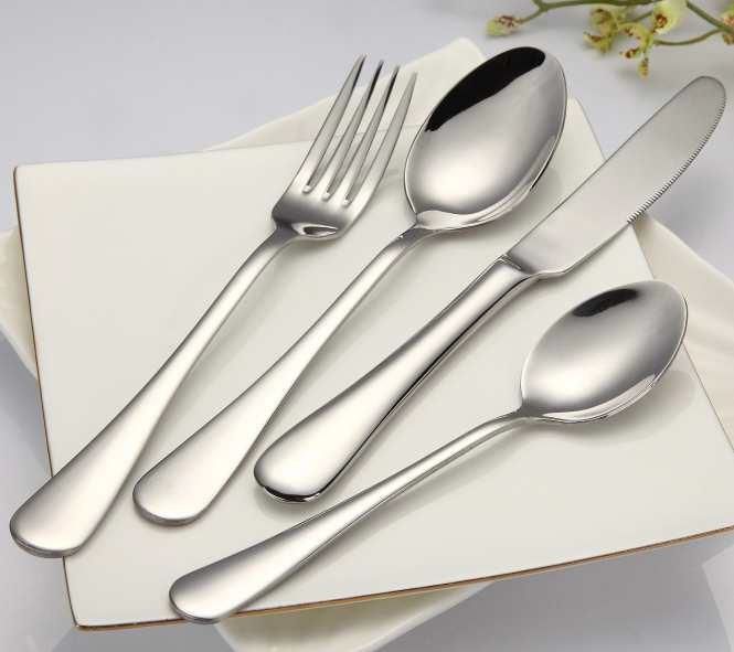 Dawn Silver Stainless Steel Cutlery Set, for Kitchen Use, Packaging Size : 6 Pcs