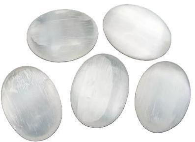 White Oval Polished Gemstone Selenite Palm Stone, for Decoration Healing, Size : Free