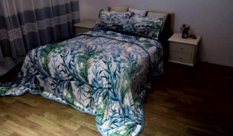 Classic Mulicolour Woolen Printed Double Bedsheet, Technics : Machine Made