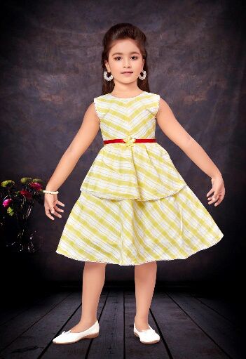 Printed Girls Popcorn Frill Frock, Size : 16x20 sizes