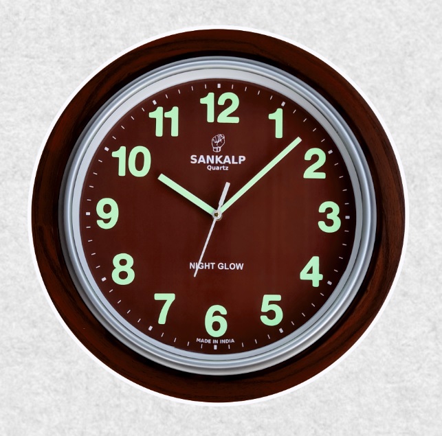 Round SKP-437 Full Night Glow Wall Clock, Color : Brown