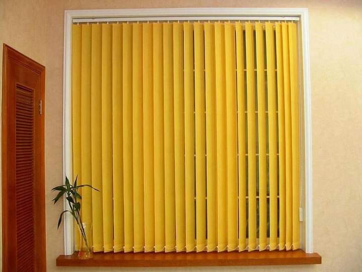 Yellow Verticle Vertical Blinds, for Window Use, Feature : Attractive Pattern, Dry Clean