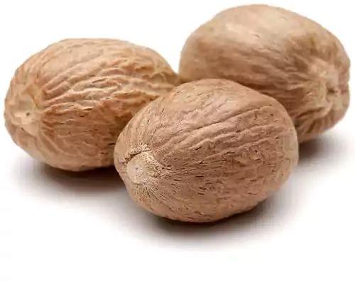 Whole nutmeg