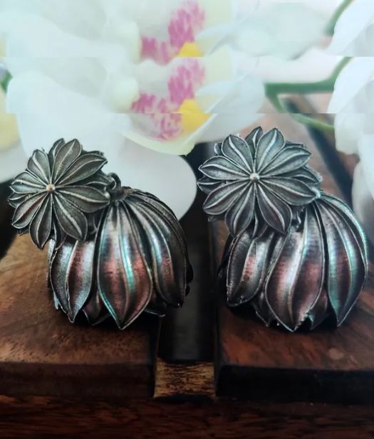 Silver Toned Floral Jhumka Earrings, Occasion : Party Wear