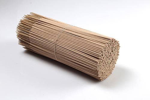 Bamboo Organic Incense Sticks, for Aromatic, Temples, Therapeutic, Packaging Type : Packet