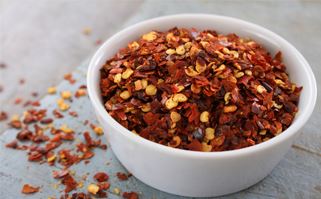 Red Chilli Flakes, for Cooking, Style : Dried