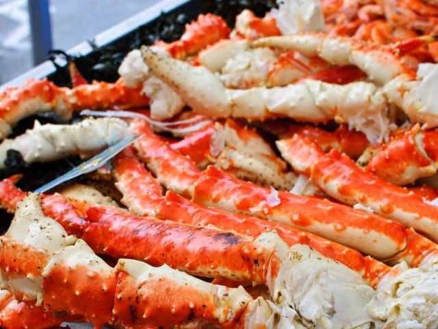 raw king crab legs