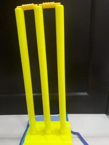 Round Polished Plastic Cricket Stumps, Color : Yellow