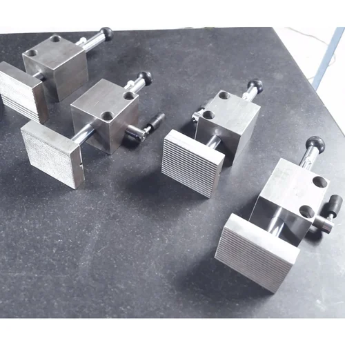 Steel Clamp Vise - Vision Enterprises, Mumbai, Maharashtra