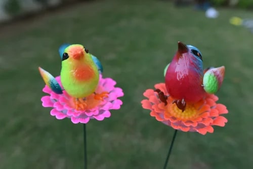 Plastic Bird Garden Stakes, Feature : Best Quality, Durable