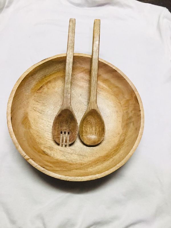 bowl set with cutlery